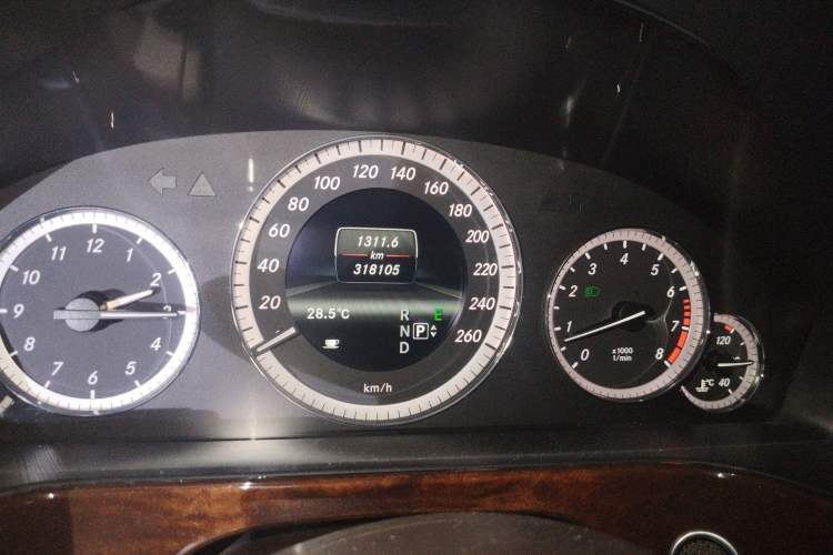 Used Mercedes-Benz E-Class 2013 E 260 L CGI Elegant Model Odometer Close Up