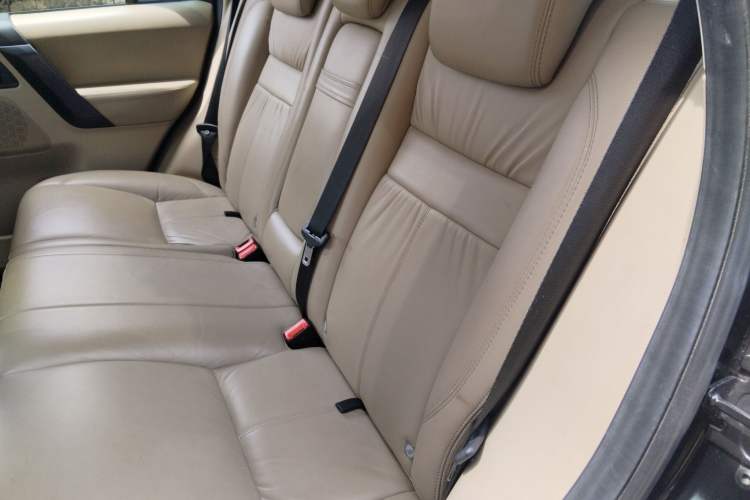 Used Land Rover Freelander 2 2011 2.2T SD4 SE Diesel Edition Left Rear Seat