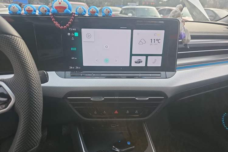 Used Volkswagen Lamando 2024 Lavida L 280TSI DSG Cool & Spicy Edition Audio And AC Panel