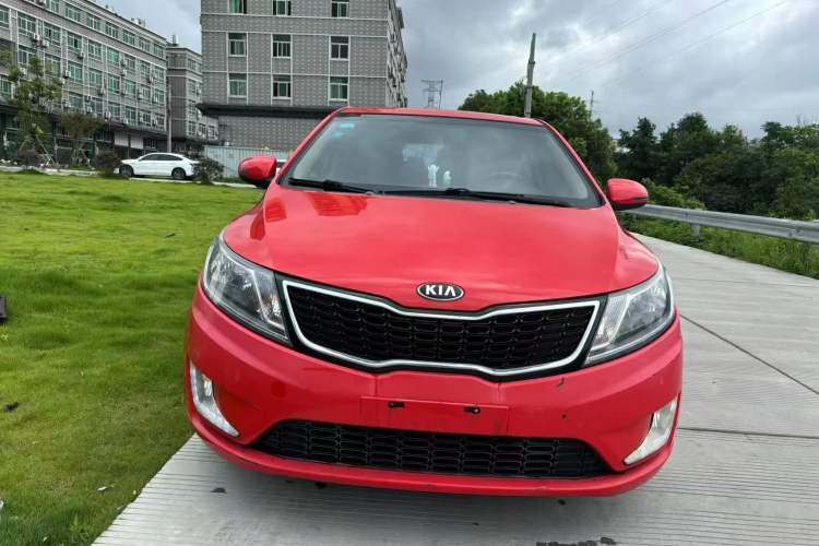 Used Kia K2 2012 Hatchback 1.6L AT Premium Commemorative Edition