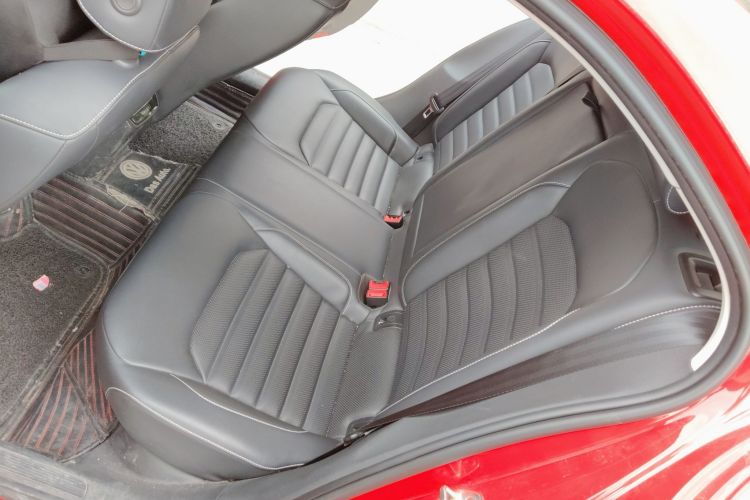 Used Volkswagen Lamando 2019 280TSI DSG Comfort Edition China VI standard Left Rear Seat