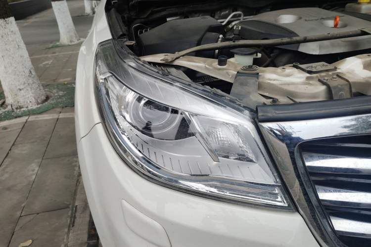 Used Haval H9 2016 2.0T Four-Wheel Drive Luxury 7-Seater
