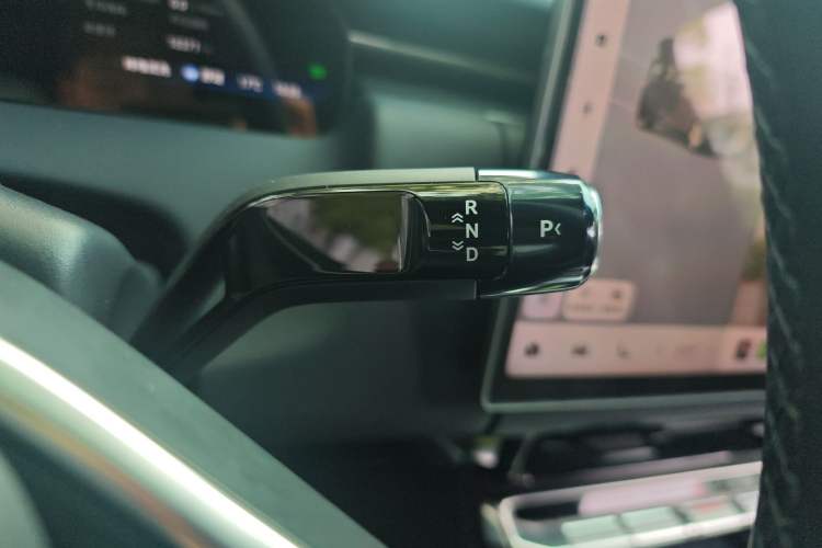 Used Zeekr 9X 2025 Max Edition