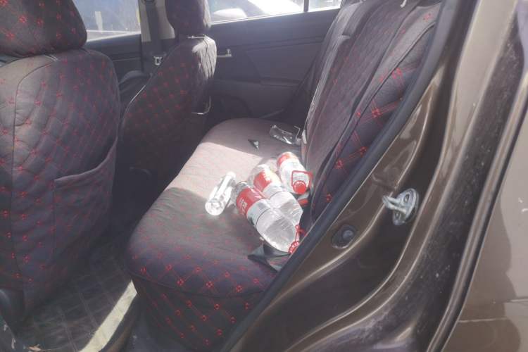 Used Kia Sportage R 2012 2.0L Automatic Two-Wheel Drive GL Trim
