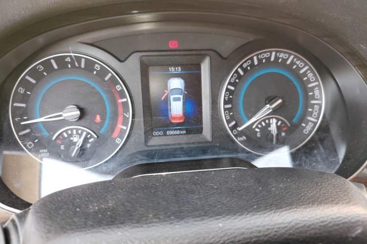 Used Haval H2 2014 1.5T Manual Two-Wheel Drive Elite Edition