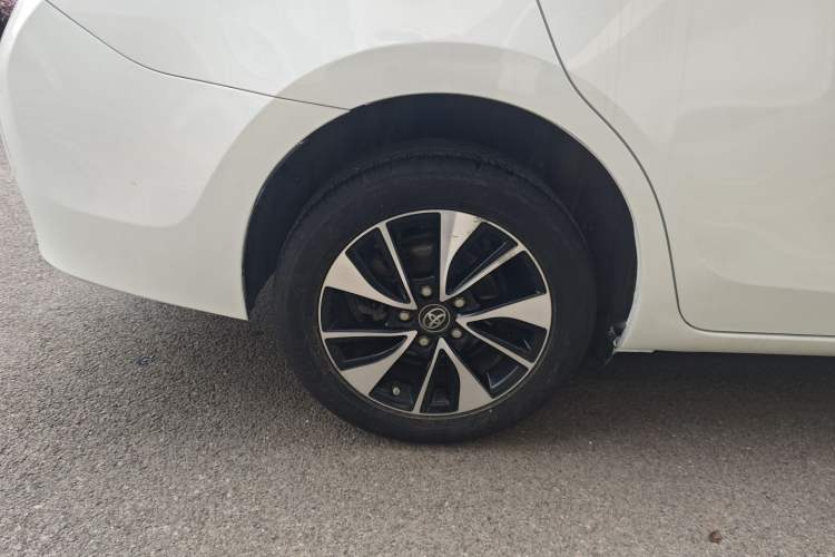 Used Toyota Levin 2018 185T CVT Luxury Edition China V Standard Right Rear Wheel Hub