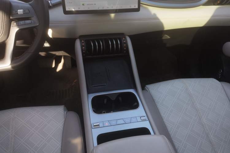 Used BYD Yuan PLUS 2025 Intelligent Driving Version 510 KM Beyond-Grade Edition