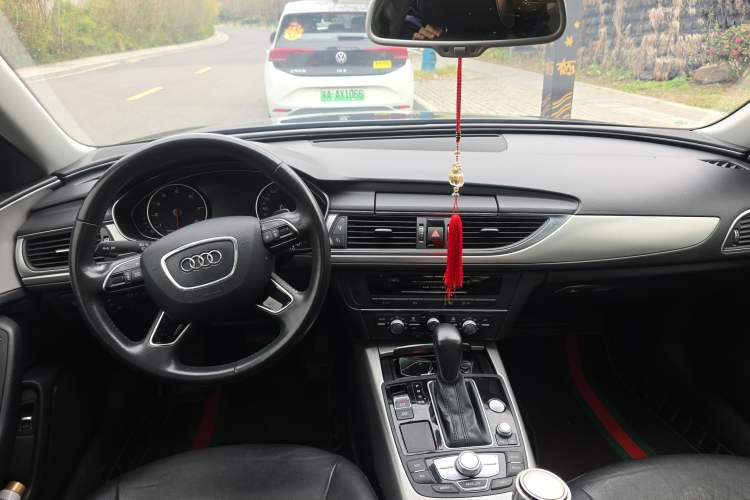 Used Audi A6L 2018 30th Anniversary Edition 35 TFSI Fashion Model
