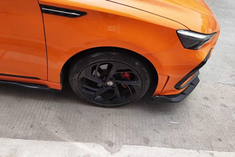 Used MG 6 2021 Pro 1.5T Automatic Trophy Flagship Edition Right Front Wheel Hub