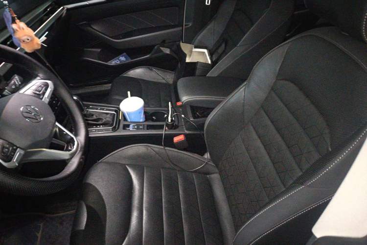 Used Volkswagen FAW-Volkswagen CC 2023 Hunting Vehicle 380TSI Hunter's Heart Edition