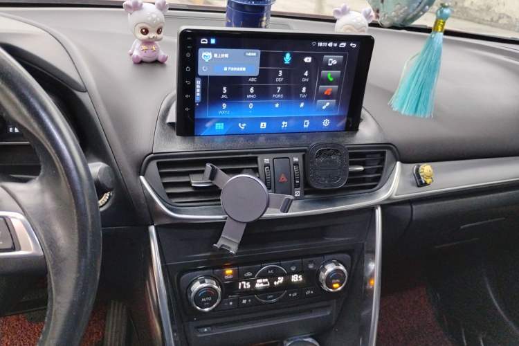 Used Mazda CX-4 2016 2.0L Automatic 2WD Blue Sky Luxury Edition Audio And AC Panel