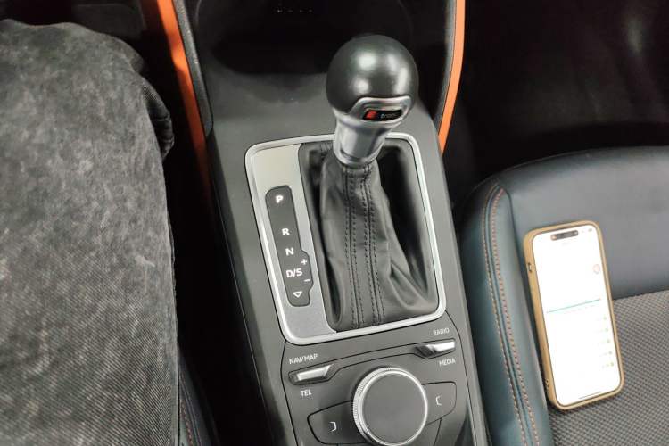 Used Audi Q2L 2018 35 TFSI Fashionable & Elegant Version China VI Emission Standard