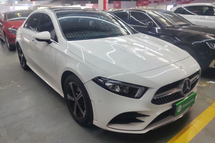 Used Mercedes-Benz A-Class 2022 Revised Version A 200 L Sport Sedan Fashionable Style Exterior 1