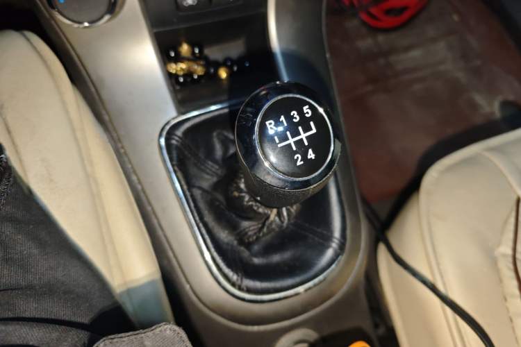 Used Chevrolet Cruze 2015 1.5L Classic SL MT