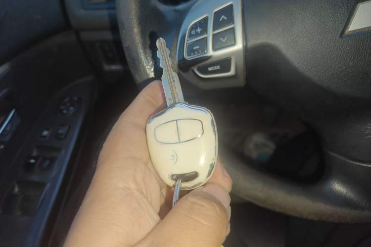 Used Mitsubishi ASX 2013 1.6L Manual Two-Wheel Drive Standard Edition
