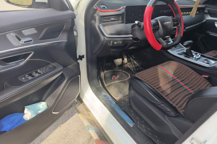 Used JETOUR X70 PLUS 2021 1.5T DCT Mountain 7-Seater
