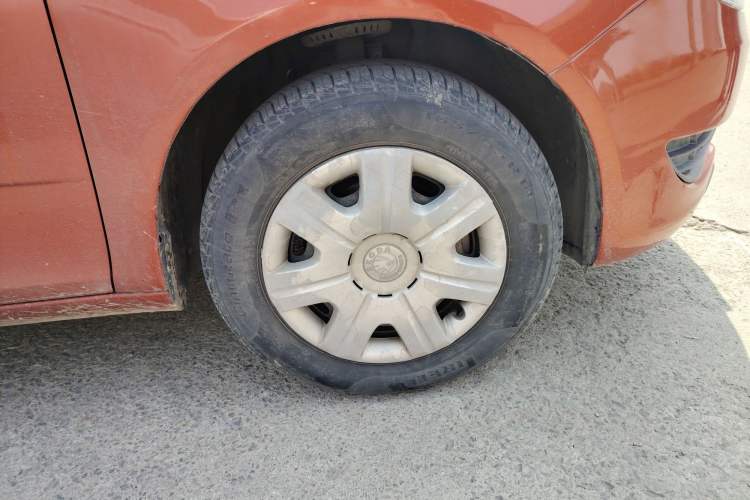 Used Skoda Fabia 2012 1.4L Automatic Crystal Edition