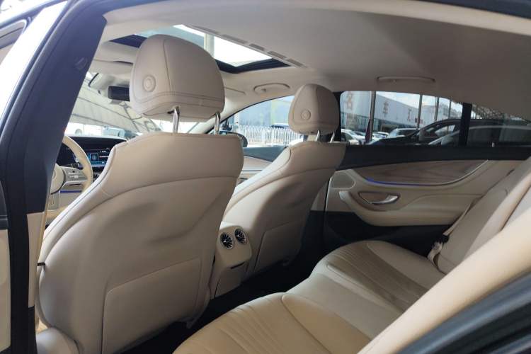 Used Mercedes-Benz CLS 2018 CLS 300 Dynamic Edition