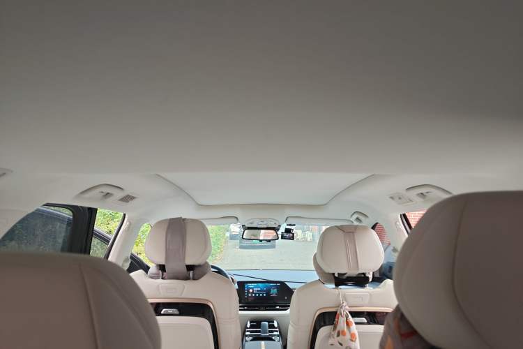 Used Wuling Victory 2023 2.0L DHT Luxury Edition