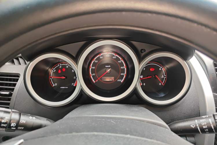 Used Changan CX20 2014 1.4L Manual Sport Version China IV Standard