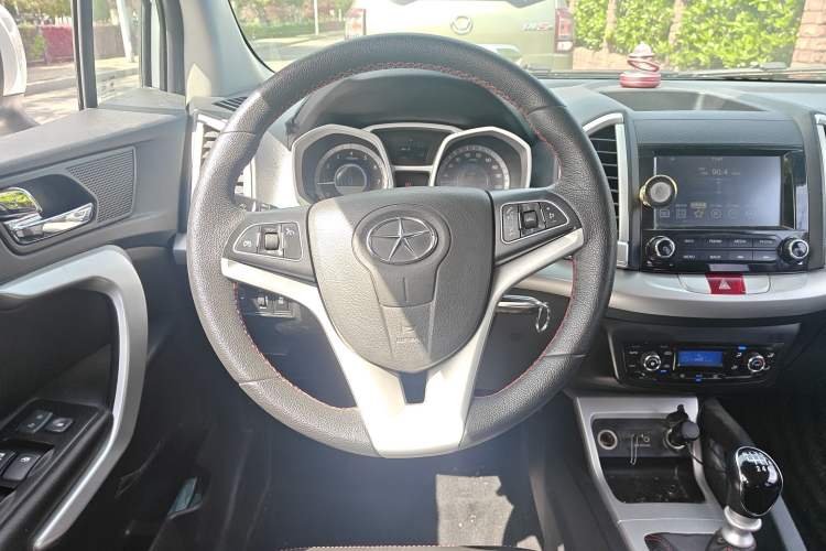 Used JAC Group Refine S3 2016 1.5L Manual Luxury Smart Version Steering Wheel