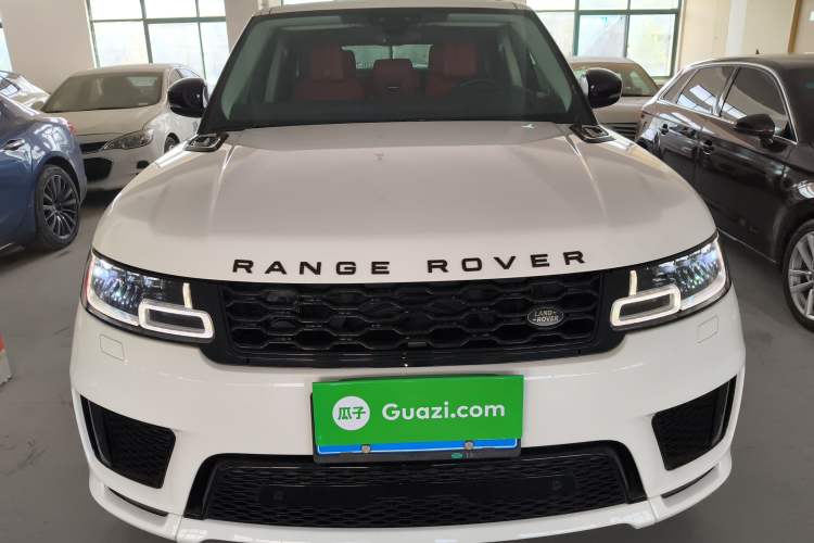 Used Land Rover Range Rover Sport 2022 3.0 L6 YAO Black Edition
