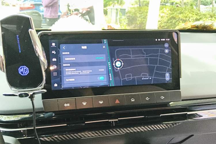 Used MG 4 EV 2022 520 km Flagship Edition
