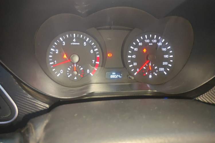 Used Haima Fumei 2014 M5 1.6L Manual Elite Model Instrument Cluster