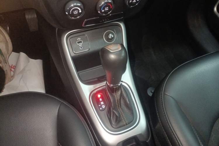 Used Jeep Compass 2017 200T Automatic Comfort Edition