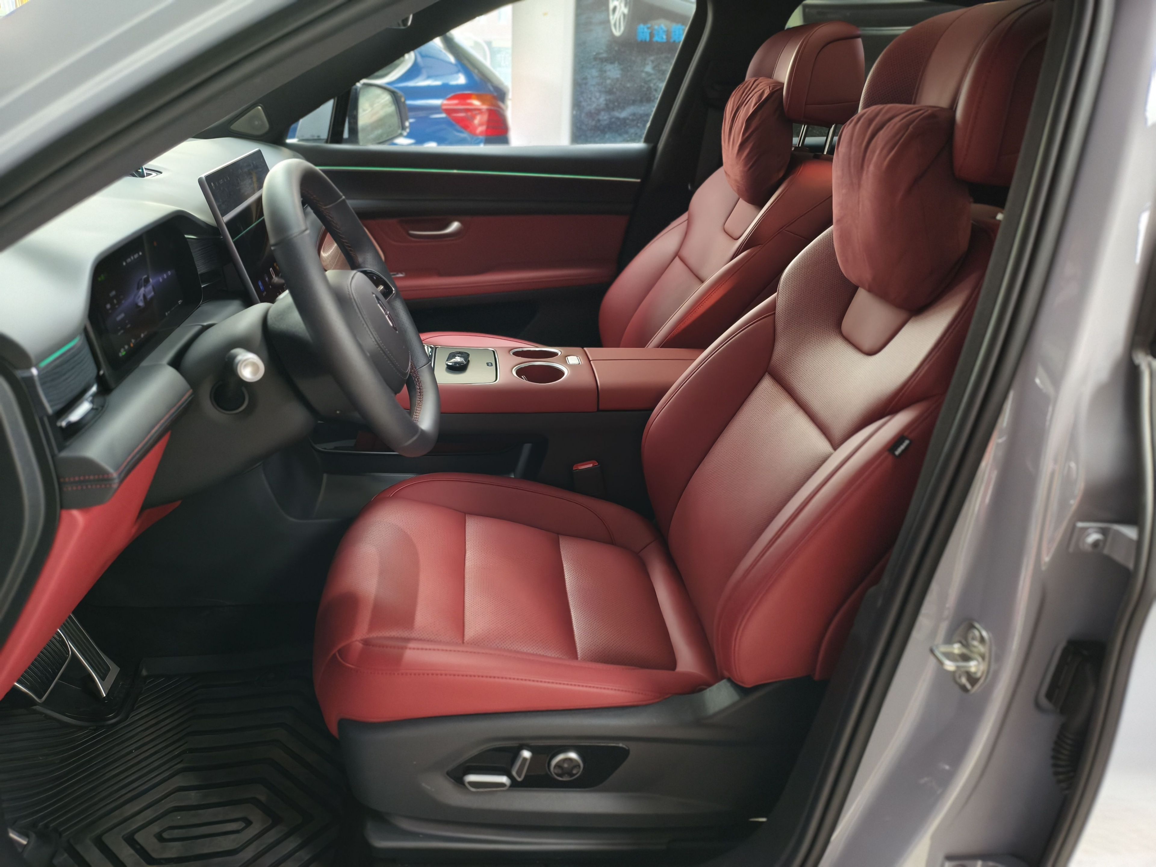 Interior delantero