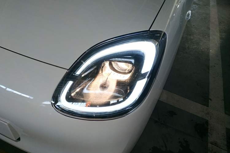 Used Wuling Hongguang MINIEV 2025 Four-Door Version Advanced Edition