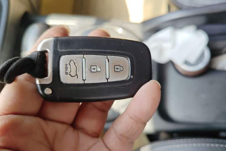 Used Kia Sportage R 2014 2.0L Automatic Two-Wheel Drive Premium Trim
