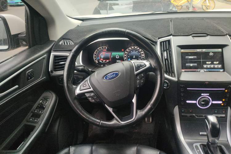 Used Ford Edge 2016 EcoBoost 245 Four-Wheel Drive Titanium 7-Seater