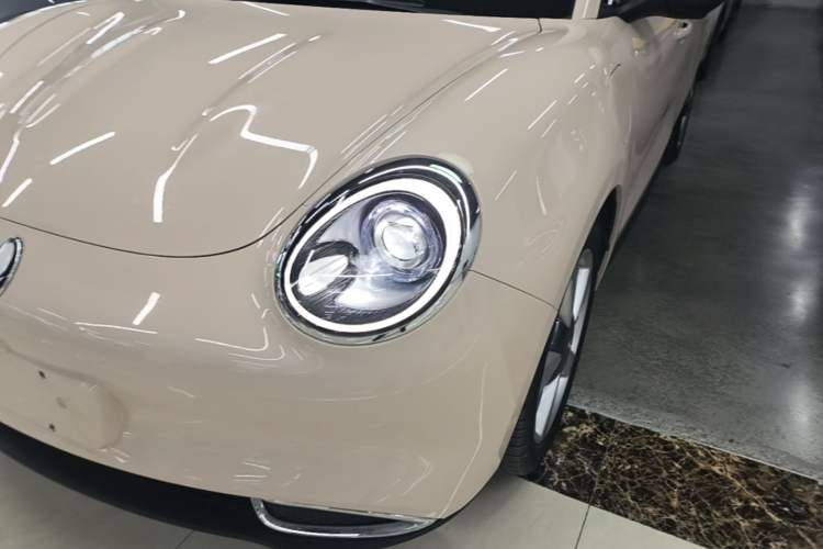 Used ORA Good Cat 2023 401 km Standard Range Premium Version Lithium Iron Phosphate
