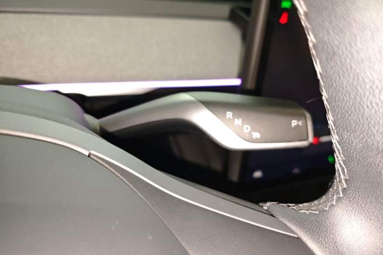 Used Tesla Model Y 2023 Rear-Wheel-Drive Version