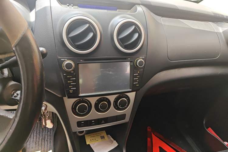 Used CHANGAN KAICHENG Ounuo S 2014 1.3L Happiness Model Audio And AC Panel