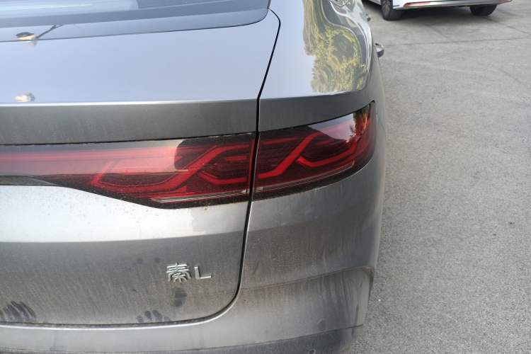 Used BYD Qin L 2024 DM-i 120KM Leading Model Exterior 3