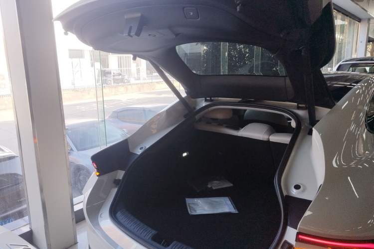 Used IM L6 2024 Max Standard Edition
