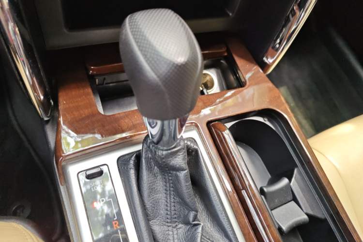 Used Toyota Reiz 2013 2.5S Elite Edition
