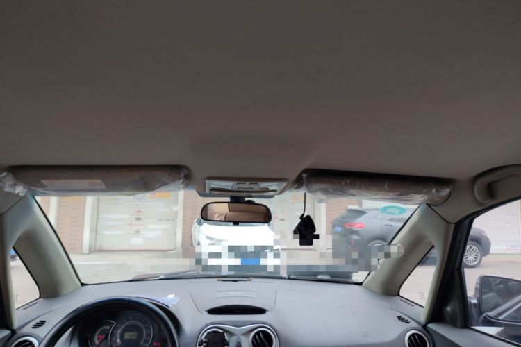 Used JAC Group Refine M2 2011 1.8L MT Comfort Model with Optional 5-Seater Configuration