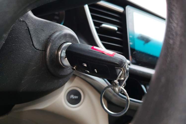 Used Buick GT 2015 15N Automatic Elite Version Vehicle Key