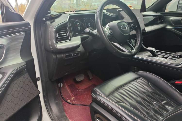 Used GAC Trumpchi GS8 2022 Flagship Series 2.0 TGDI Two-Wheel-Drive Prestige Edition (7 Seats)