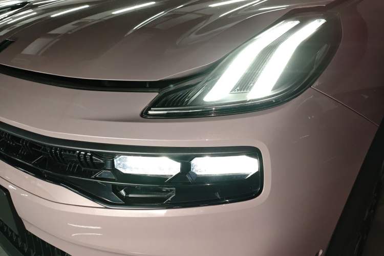 Used Lynk & Co 06 2023 Remix 1.5T Shero Left Front Headlight