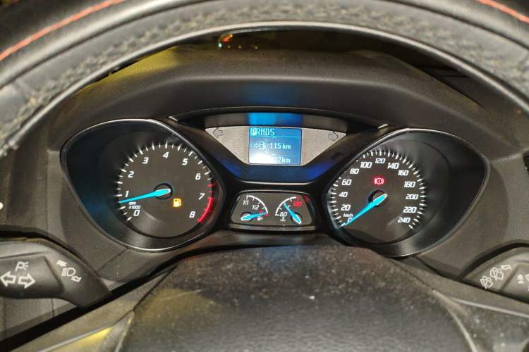 Used Ford Focus 2012 Hatchback 1.6L Automatic Fashion Edition Instrument Cluster