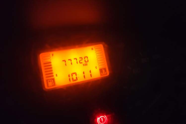 Used Wuling Rongguang 2011 1.2L Base Version Odometer Close Up