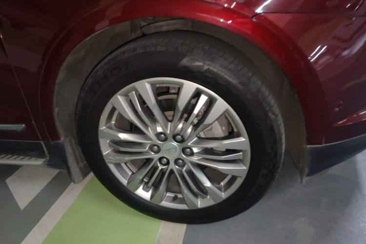 Used Cadillac XT5 2016 28T Four-Wheel-Drive Leading Model
