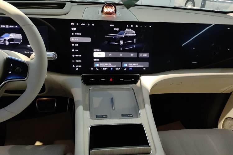 Used Hima AITO M8 2025 Extended-Range Max+ Version 53.4 kWh 5-Seater Edition
