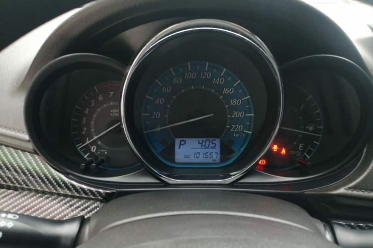 Used Toyota YARiS L Zhi Xuan 2015 1.5E Automatic Charm Edition