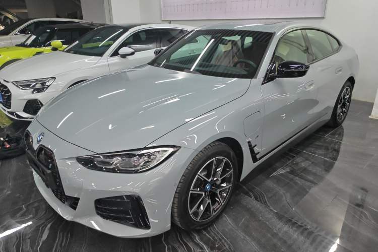 Used BMW i4 2023 eDrive40