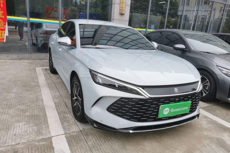 Used BYD Qin L 2024 DM-i 80KM Beyond Model Front Right 45 Deg